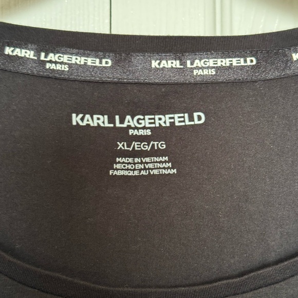Karl Lagerfeld Black Crew Neck Tee with Fabulous graphic, NEW, Luxury - Picture 3 of 7